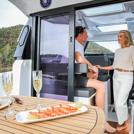 Båthotell Siesta Luxury Boat - Na Lodzi W Marinie Solnej *