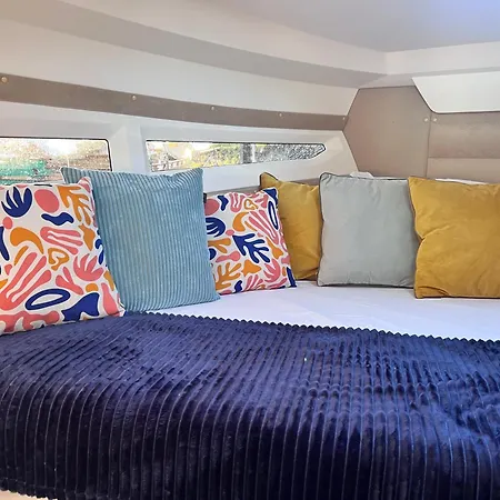 Siesta Luxury Boat - Na Lodzi W Marinie Solnej Kołobrzeg