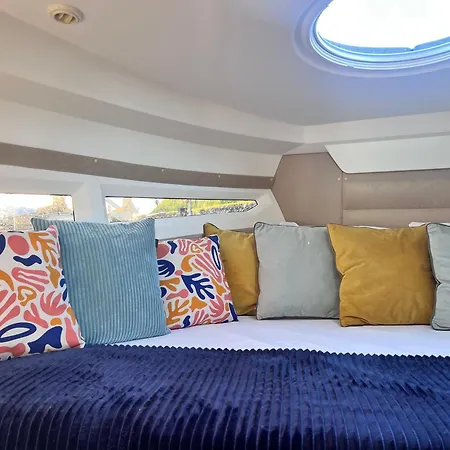 Siesta Luxury Boat - Na Lodzi W Marinie Solnej *