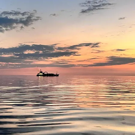 Båthotell Siesta Luxury Boat - Na Lodzi W Marinie Solnej Kołobrzeg