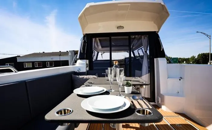 Båthotell Siesta Boat Kołobrzeg